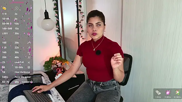 cutehanna1 online show from February 19, 2026, 7:22 pm