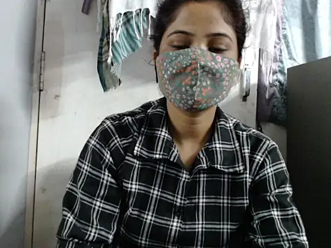 Snapshot of samosa73 chatting on November 6, 2025, 6:01 pm samosa73 online show from November 6, 2025, 6:01 pm