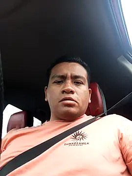 Snapshot of Thansklookforme chatting on November 9, 2025, 1:04 pm Thansklookforme online show from November 9, 2025, 1:04 pm