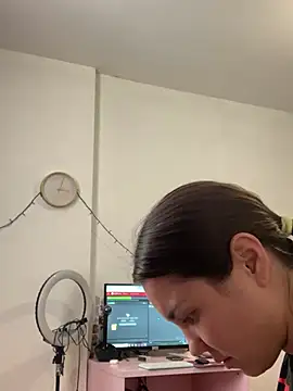 MiraMiss online show from February 17, 2026, 10:01 am