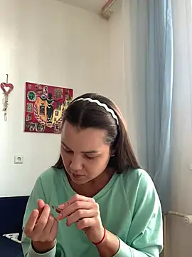 MiraMiss online show from March 4, 2026, 10:34 am