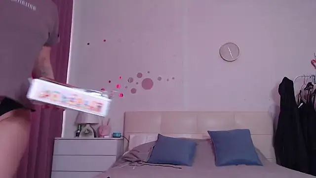 MiraMiss online show from March 16, 2025, 6:31 am