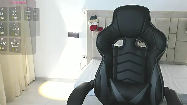 Sienna Jones online show from December 28, 2024, 12:45 pm