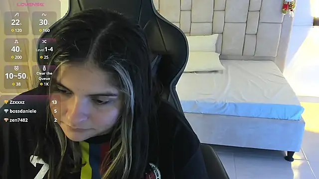 Sienna Jones online show from January 2, 2025, 10:01 pm