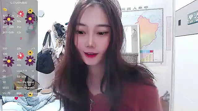 Cherie-xinxin01 online show from December 8, 2024, 2:19 pm