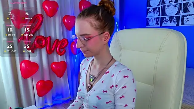 VioletShine online show from February 5, 2026, 12:56 pm