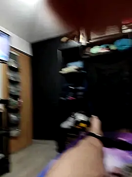 Alee3xxx online show from February 17, 2026, 7:27 am