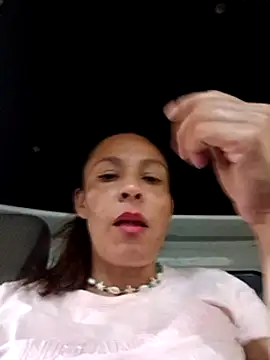 Snapshot of SAMANTA_09- chatting on February 4, 2025, 11:27 am SAMANTA 09- online show from February 4, 2025, 11:27 am