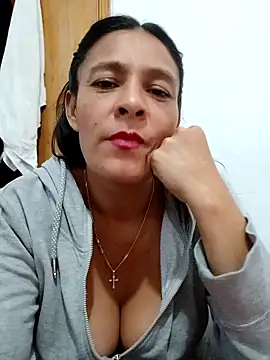 Snapshot of SAMANTA_09- chatting on March 4, 2025, 5:45 pm SAMANTA 09- online show from March 4, 2025, 5:45 pm