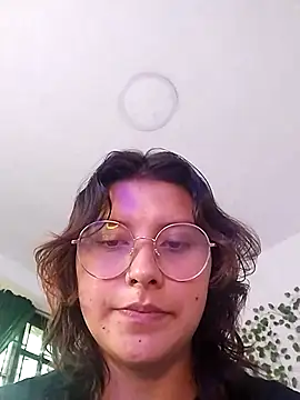 Noellesable online show from March 2, 2025, 6:35 pm