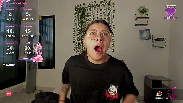 Noellesable online show from September 17, 2025, 5:26 pm