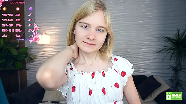 OdelinaFicken online show from November 9, 2025, 4:05 am