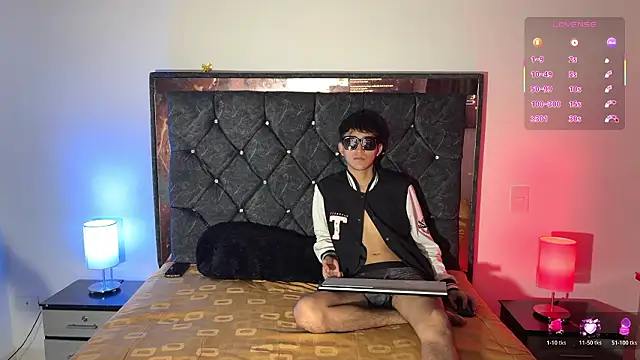 Snapshot of khonsu_s chatting on March 4, 2026, 8:38 pm khonsu s online show from March 4, 2026, 8:38 pm