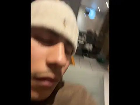 Snapshot of johnycash21 chatting on February 7, 2026, 5:54 pm johnycash21 online show from February 7, 2026, 5:54 pm