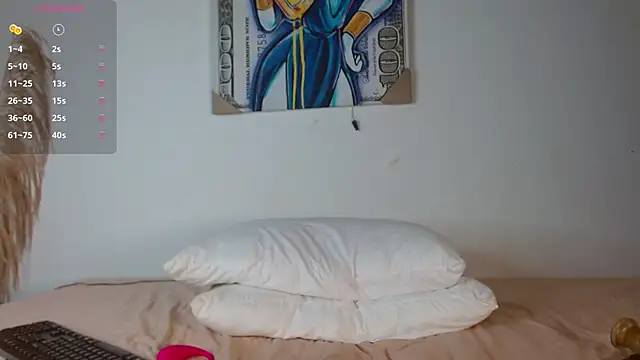 Hanna19  online show from February 5, 2025, 10:55 pm