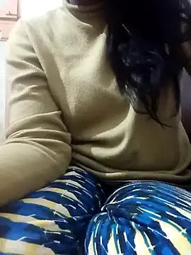 Snapshot of niharikaji chatting on February 2, 2026, 11:42 am niharikaji online show from February 2, 2026, 11:42 am