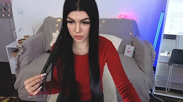 Tiffany lab online show from October 4, 2025, 10:06 am