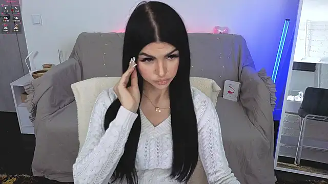 Tiffany lab online show from September 30, 2025, 11:38 am