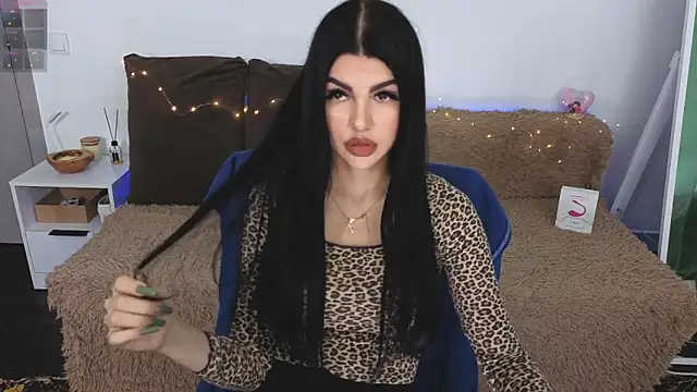 Tiffany lab online show from September 24, 2025, 9:05 am