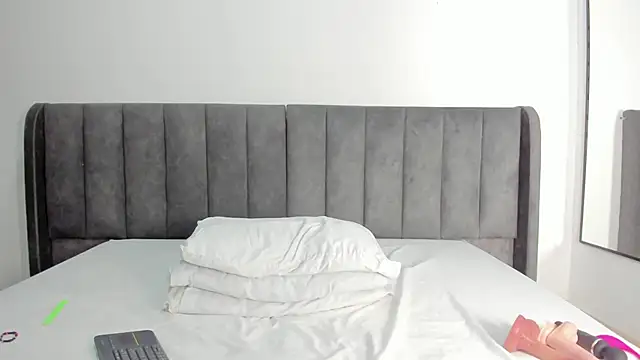 valtira nova online show from March 18, 2025, 9:56 am