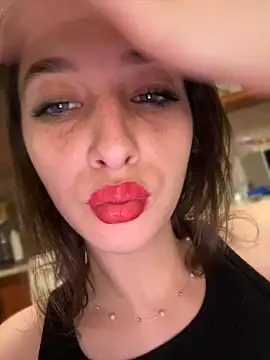 lolippp666 online show from May 11, 2026, 7:33 pm