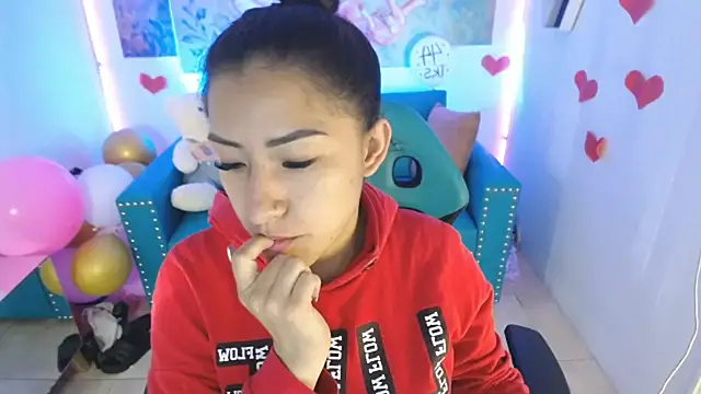 Snapshot of Sofi_hot_4m chatting on March 10, 2025, 12:49 pm Sofi hot 4m online show from March 10, 2025, 12:49 pm