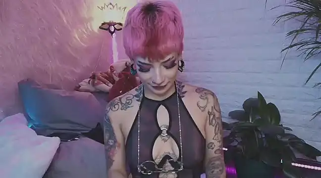 Snapshot of _mamush chatting on December 6, 2024, 3:35 am mamush online show from December 6, 2024, 3:35 am