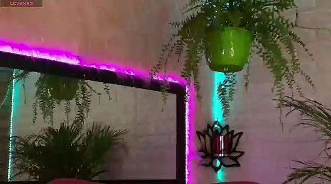 Snapshot of _mamush chatting on March 7, 2025, 1:09 am mamush online show from March 7, 2025, 1:09 am