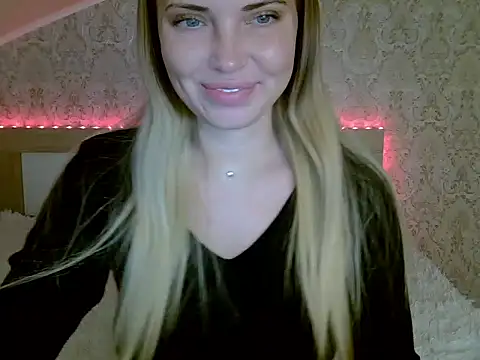 Snapshot of Lucky_Anna chatting on December 29, 2024, 4:07 pm Lucky Anna online show from December 29, 2024, 4:07 pm