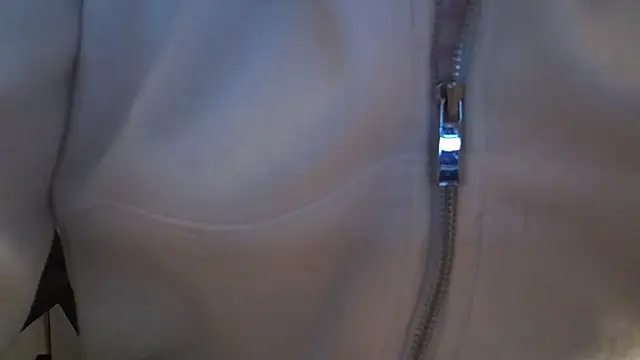 Snapshot of Lucky_Anna chatting on October 24, 2025, 8:52 pm Lucky Anna online show from October 24, 2025, 8:52 pm