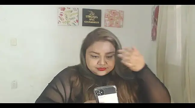 Snapshot of lovemyfatpussy chatting on February 26, 2025, 9:31 pm lovemyfatpussy online show from February 26, 2025, 9:31 pm