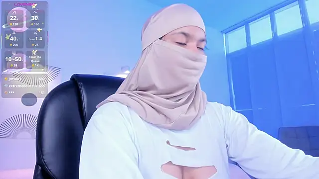 Snapshot of saray_halam chatting on November 23, 2025, 1:21 pm saray halam online show from November 23, 2025, 1:21 pm