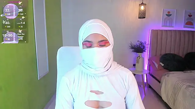 Snapshot of saray_halam chatting on March 11, 2025, 6:30 pm saray halam online show from March 11, 2025, 6:30 pm