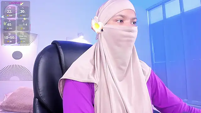 Snapshot of saray_halam chatting on November 24, 2025, 1:11 pm saray halam online show from November 24, 2025, 1:11 pm