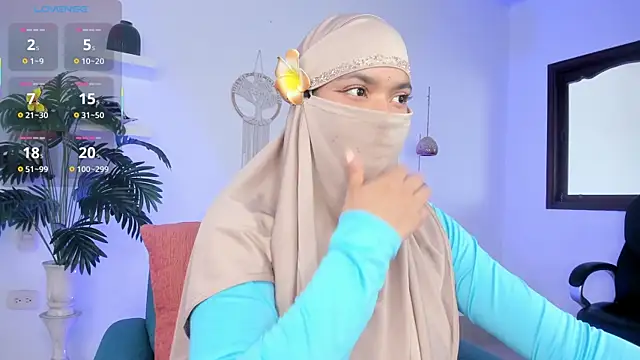 Snapshot of saray_halam chatting on September 27, 2025, 6:03 pm saray halam online show from September 27, 2025, 6:03 pm