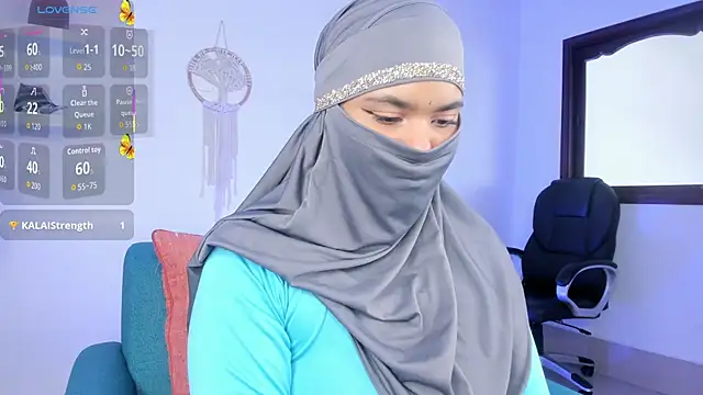 Snapshot of saray_halam chatting on September 30, 2025, 6:14 pm saray halam online show from September 30, 2025, 6:14 pm