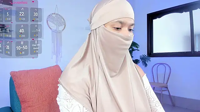 Snapshot of saray_halam chatting on November 5, 2025, 6:22 pm saray halam online show from November 5, 2025, 6:22 pm