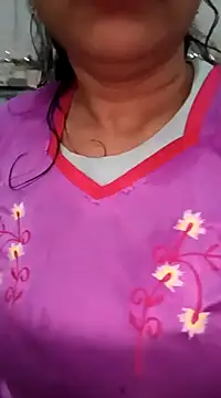 Snapshot of Sneha_gril chatting on March 16, 2025, 12:33 pm Sneha gril online show from March 16, 2025, 12:33 pm