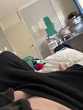 AmberTaylorXxx online show from April 12, 2026, 6:16 am