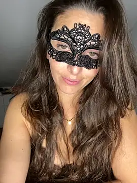 LeMagique- online show from October 15, 2025, 8:17 pm