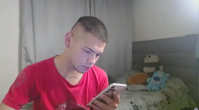 MarceloMilk online show from February 26, 2025, 3:14 am