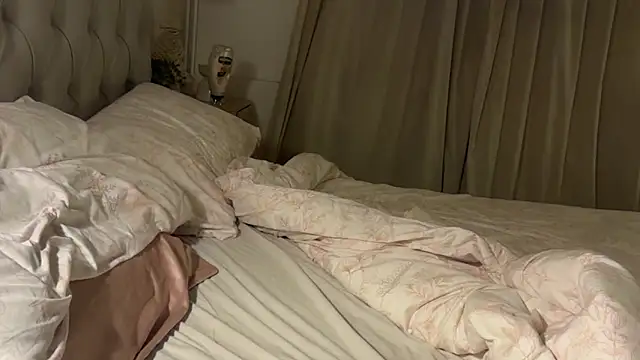 Snapshot of blairbella chatting on November 10, 2025, 6:40 am blairbella online show from November 10, 2025, 6:40 am