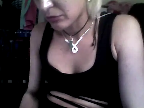 Snapshot of ariana_crazzy chatting on February 14, 2025, 7:44 pm ariana crazzy online show from February 14, 2025, 7:44 pm