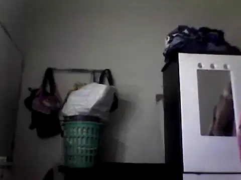 Snapshot of ariana_crazzy chatting on March 5, 2025, 5:40 am ariana crazzy online show from March 5, 2025, 5:40 am