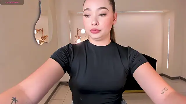 AlinaKravitz online show from March 2, 2026, 12:23 pm