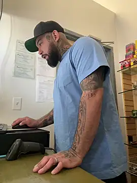 jr91esl online show from February 4, 2025, 6:17 pm