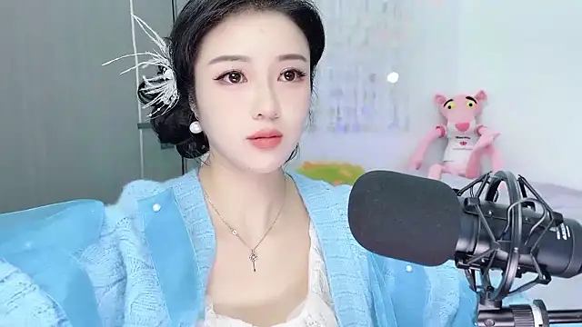 starsqimei online show from February 7, 2026, 5:48 am