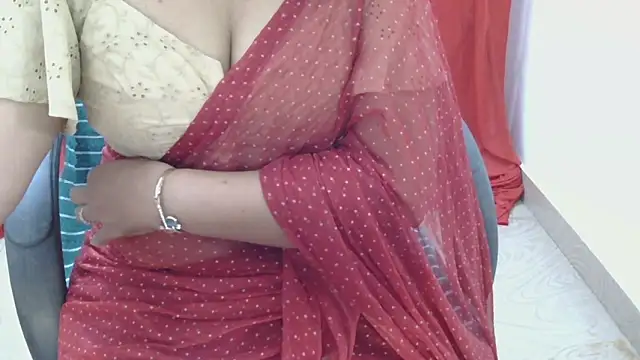 indian anu mallu online show from December 4, 2025, 3:38 am