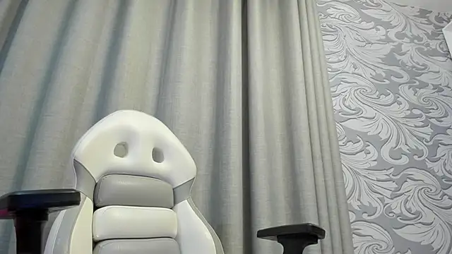 AngelStonne  online show from November 8, 2025, 11:19 pm