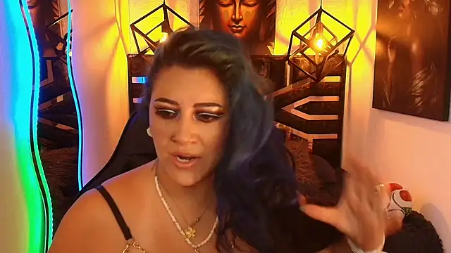scarleth blue online show from July 8, 2026, 3:08 am